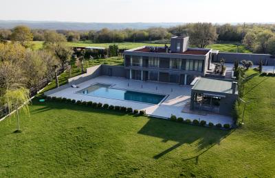 Doğayla İç İçe, Lüks ve Güvenli Yaşam: Çatalca İhsaniye’de Özel Villa